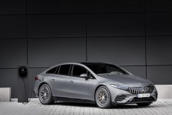 Mercedes-Benz hợp tác Geely, mở hướng đi mới cho xe điện toàn cầu