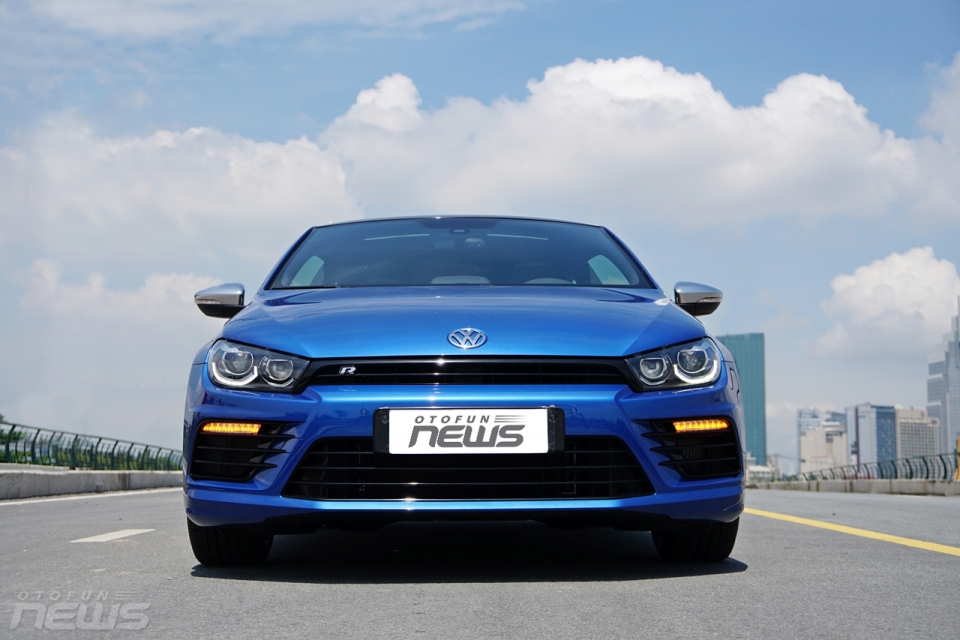Đánh giá nhanh Volkswagen Scirocco R: "Hot-hatch" dành cho tín đồ tốc độ danh gia nhanh volkswagen scirocco r hot hatch danh cho tin do toc do