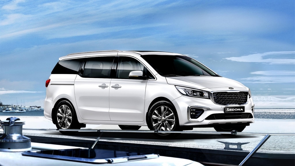 Kia Sedona mới, có giá bán dự kiến từ 1,1 tỷ đồng