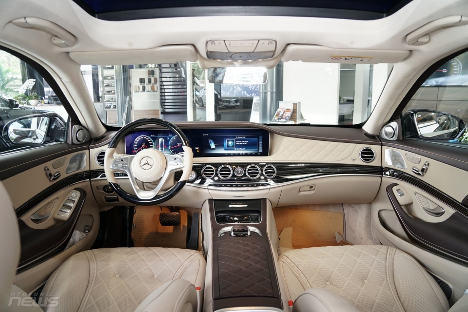 Mercedes-Maybach S560 4Matic có mặt tại Việt Nam với giá 11 tỷ đồng mercedes maybach s560 4matic co mat tai viet nam voi gia 11 ty dong