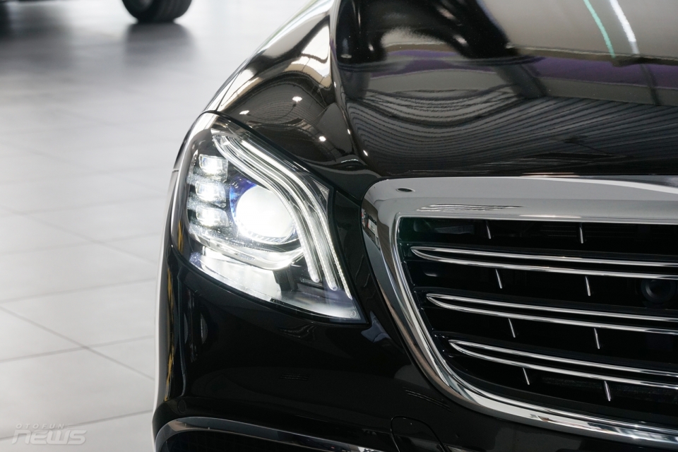 Mercedes-Maybach S560 4Matic có mặt tại Việt Nam với giá 11 tỷ đồng mercedes maybach s560 4matic co mat tai viet nam voi gia 11 ty dong