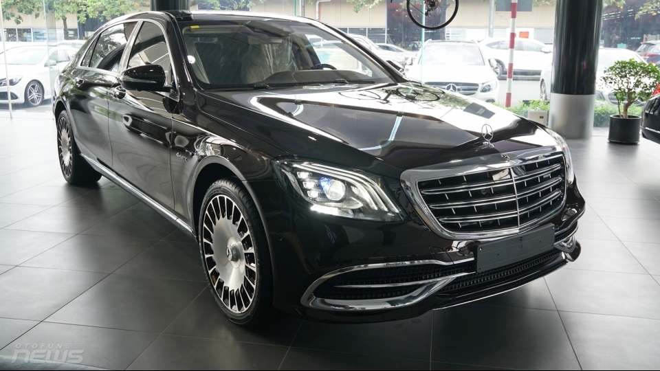 Mercedes-Maybach S560 4Matic có mặt tại Việt Nam với giá 11 tỷ đồng