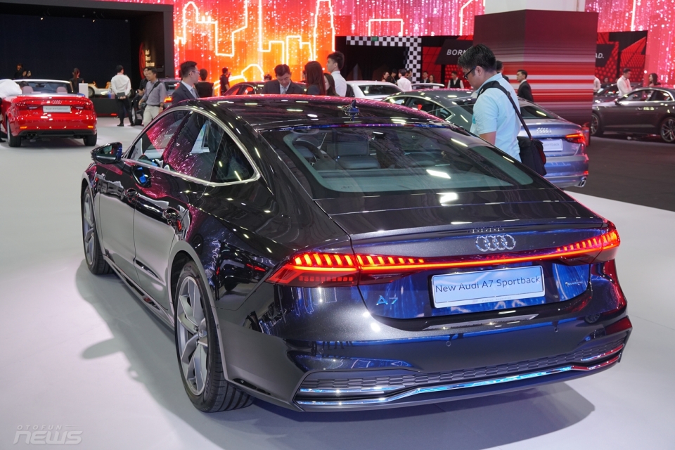 Ngắm chi tiết Audi A7 Sportback 2019 sắp được giới thiệu tại Việt Nam ngam chi tiet audi a7 sportback 2019 sap duoc gioi thieu tai viet nam