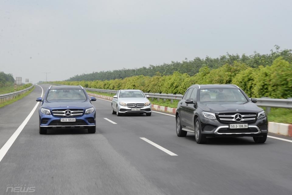 Trải nghiệm nhanh Mercedes-Benz GLC 200 giá 1,6 tỷ đồng trai nghiem nhanh mercedes benz glc 200 gia 16 ty re nhat trong dong glc