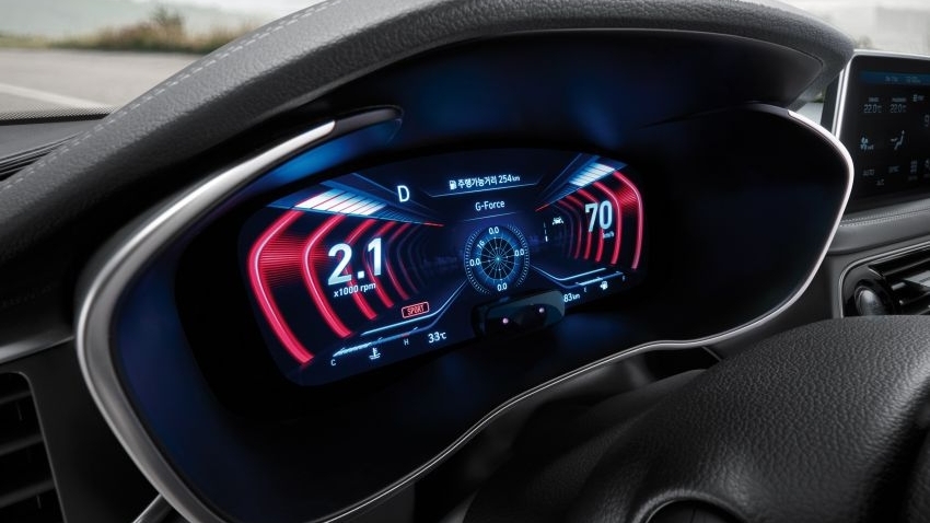 Genesis G70 sở hữu màn hình hiển thị 3D đầu tiên trên thế giới