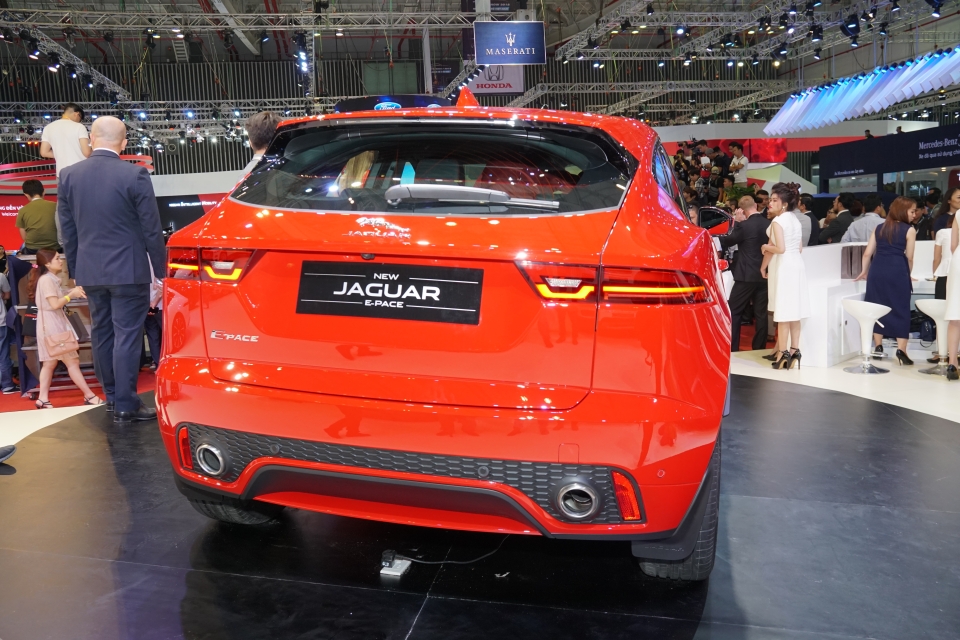 "Tân binh" Jaguar E-Pace có mặt tại Việt Nam tan binh jaguar e pace co mat tai viet nam
