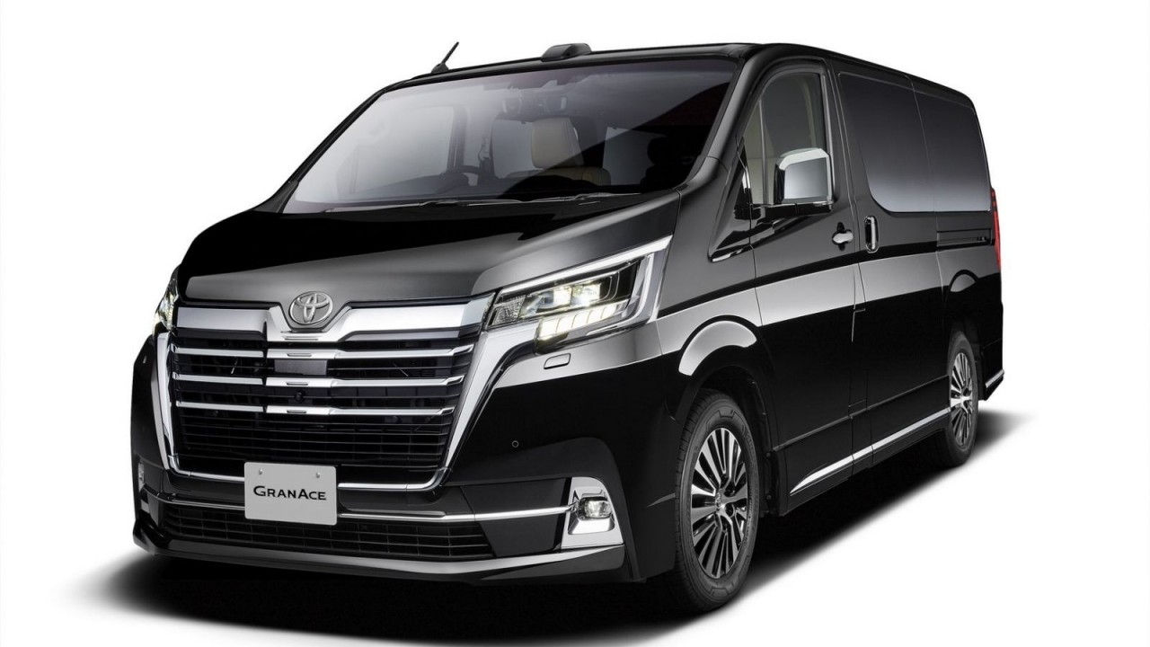 Toyota sắp trình làng MPV GranAce 2020 hoàn toàn mới