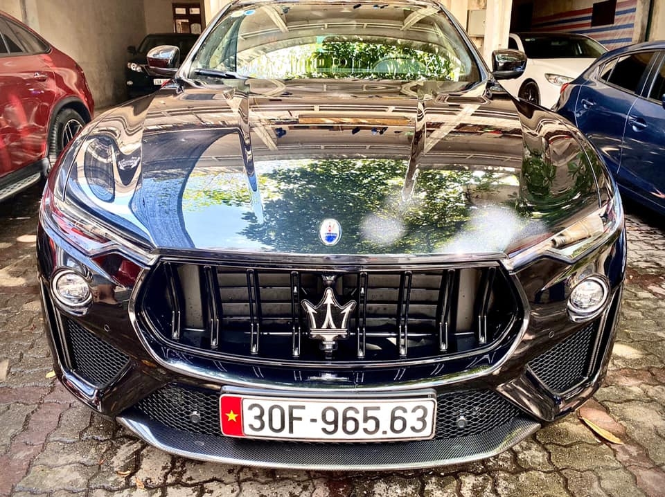 Hàng khủng Maserati Levante Trofeo giá 15 tỷ xuất hiện tại Việt Nam hang khung maserati levante trofeo gia 15 ty xuat hien tai viet nam