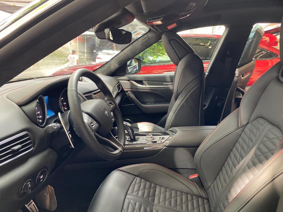 Hàng khủng Maserati Levante Trofeo giá 15 tỷ xuất hiện tại Việt Nam hang khung maserati levante trofeo gia 15 ty xuat hien tai viet nam