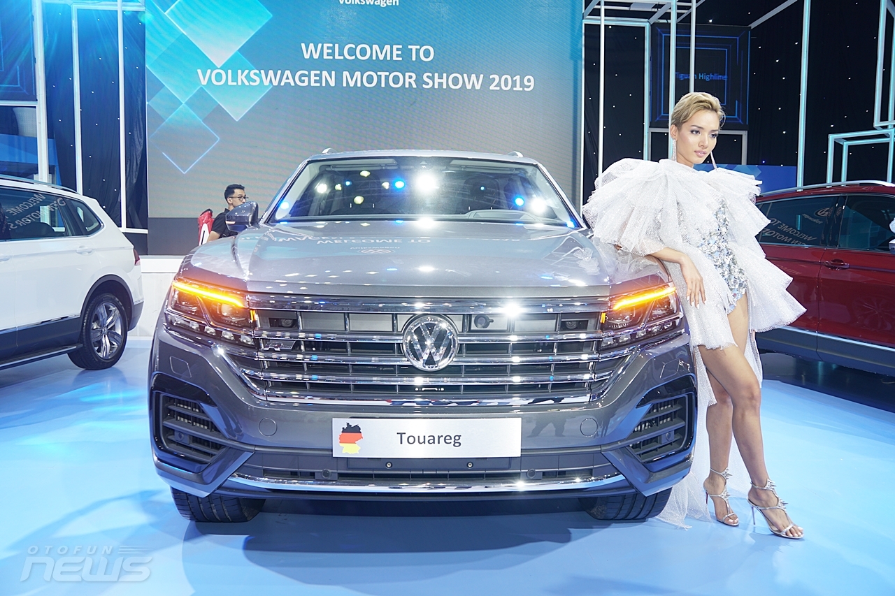 Volkswagen Touareg 2019 SUV cao cấp giá 3,1 tỷ đồng volkswagen touareg 2019 suv cao cap gia 31 ty dong