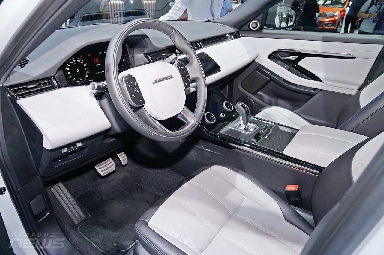 Cận cảnh Range Rover Evoque 2020 có giá hơn 3,5 tỷ đồng can canh range rover evoque 2020 co gia hon 35 ty dong