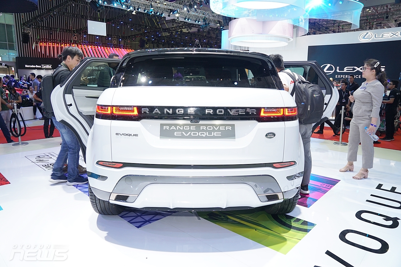Cận cảnh Range Rover Evoque 2020 có giá hơn 3,5 tỷ đồng can canh range rover evoque 2020 co gia hon 35 ty dong