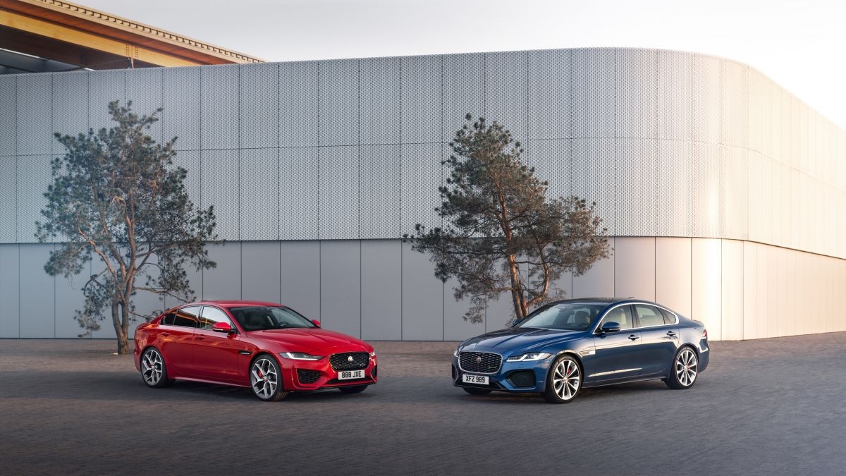 jaguar xe 2021 duoc nang cap dong co moi