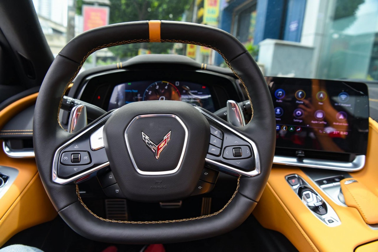 chevrolet corvette c8 stingray ve viet nam voi gia 7 ty dong