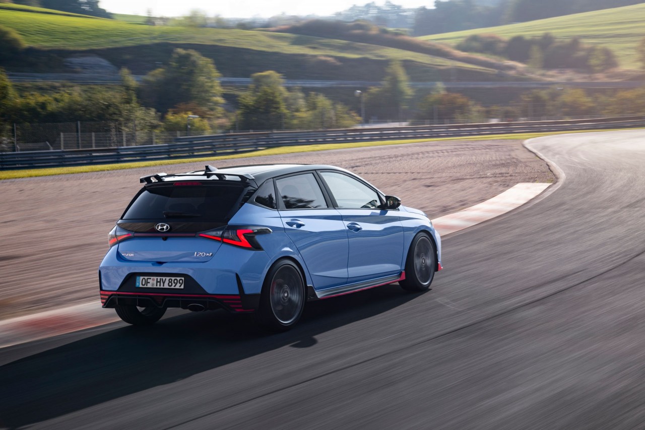 Hyundai i20 N 2021 dùng chung động cơ Elantra Sport hyundai i20 n 2021 dung chung dong co elantra sport