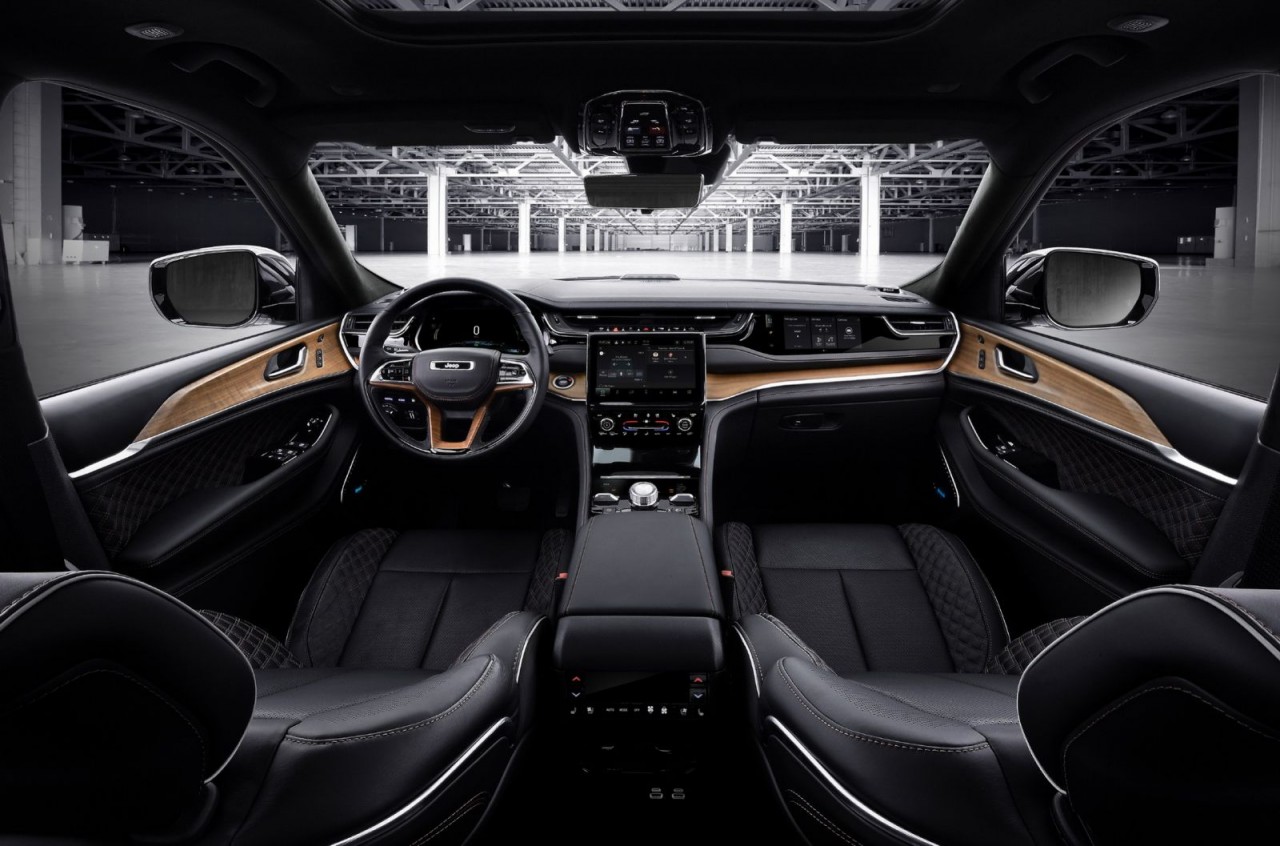 Jeep Grand Cherokee 2022 ra mắt, trang bị hệ truyền động hybrid mới