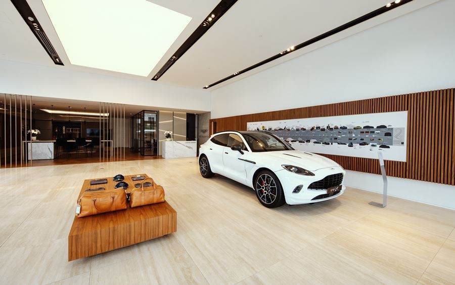 Đại lý Aston Martin 3S đầu tiên tại Việt Nam đi vào hoạt động Đại lý Aston Martin 3S đầu tiên tại Việt Nam đi vào hoạt động