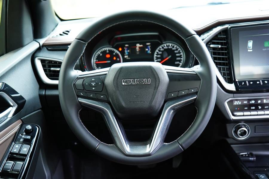 Isuzu D-MAX 2021 – một lần gạt bỏ hết định kiến tại Việt Nam