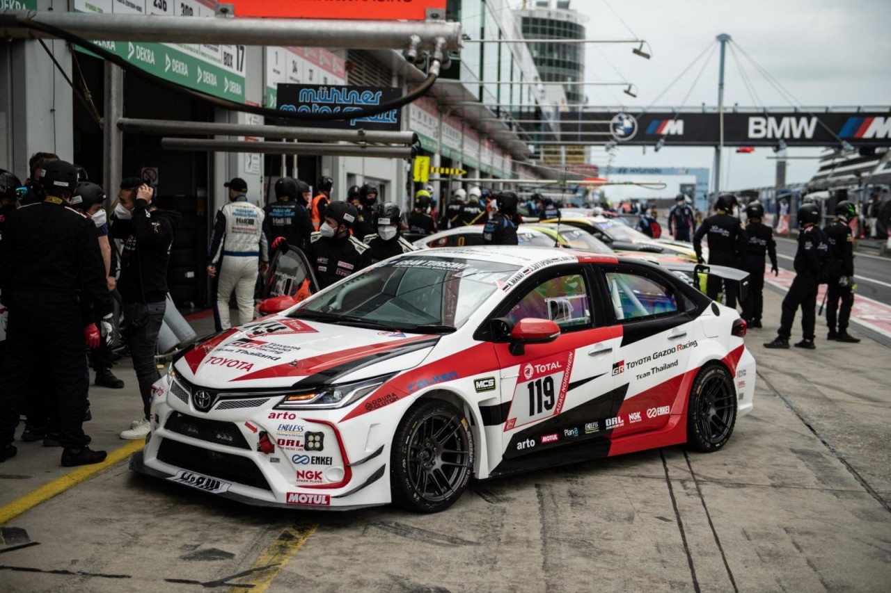 Toyota 'chơi lớn' mua Corolla Altis tặng miễn phí gói độ Nürburgring Toyota 'chơi lớn' mua Corolla Altis tặng miễn phí gói độ Nürburgring
