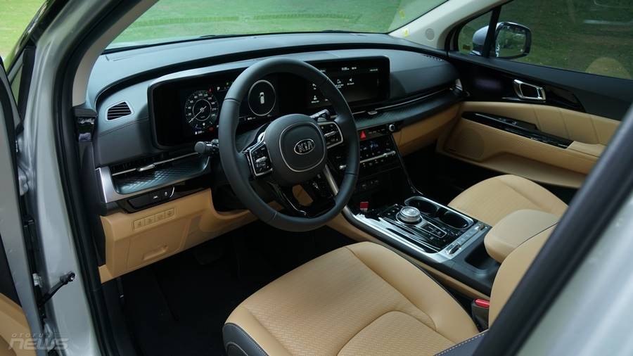 Giá Kia Carnival 2022 mới ra mắt từ 1,2 tỷ đến hơn 1,8 tỷ đồng
