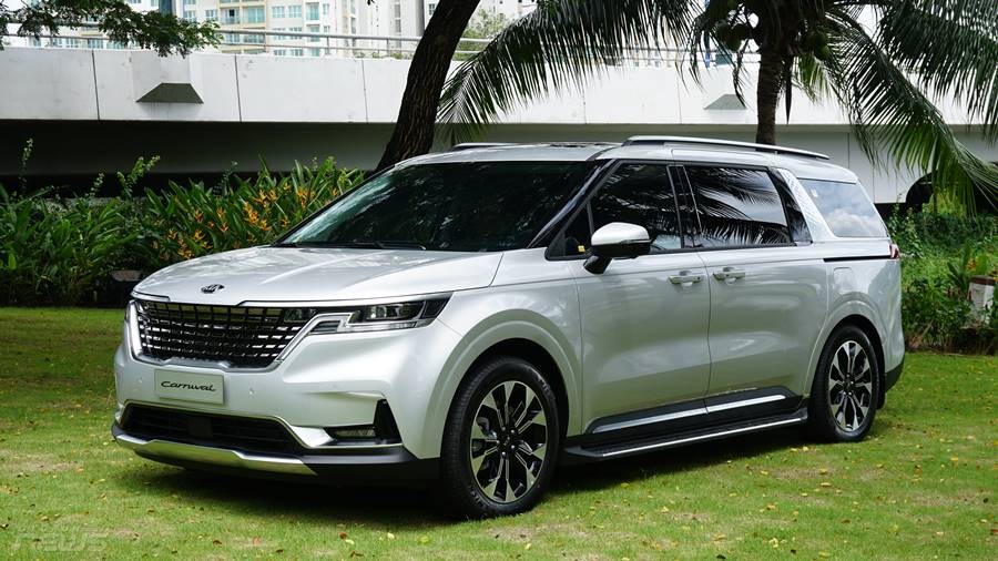 Giá Kia Carnival 2022 mới ra mắt từ 1,2 tỷ đến hơn 1,8 tỷ đồng