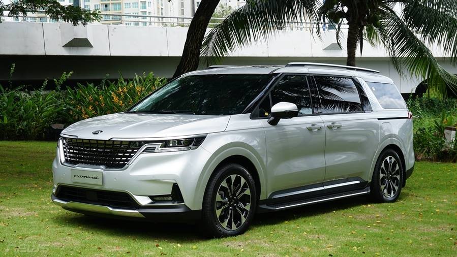 Kia Carnival tiếp tục tăng giá 50 triệu đồng, vẫn không đủ xe để giao