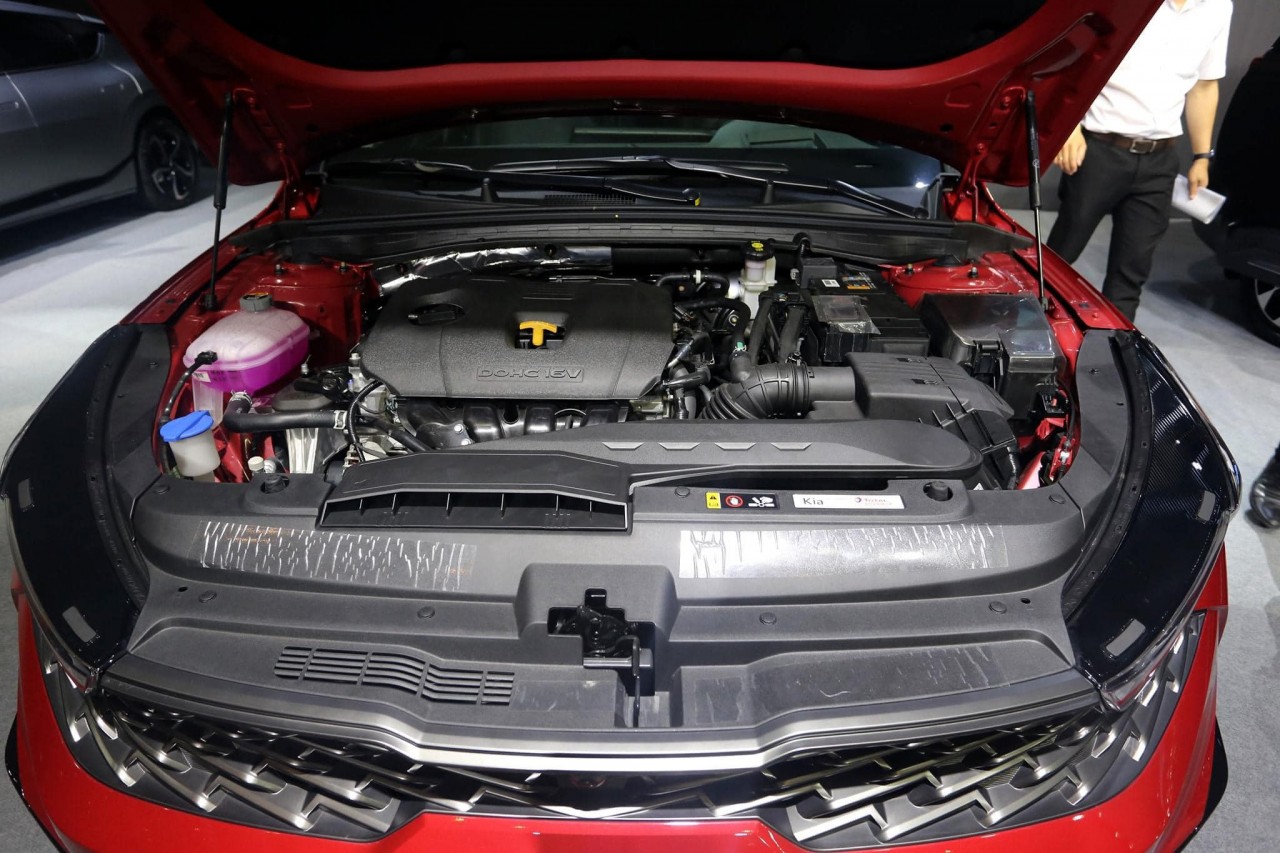 Kia K5 sắp được bán tại thị trường Việt, giá từ 869 triệu đồng