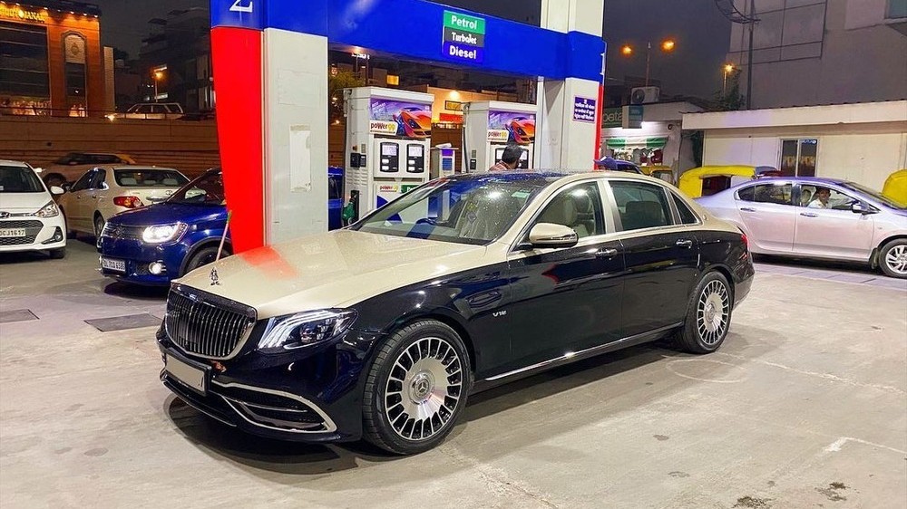 Biến E-Class L thành Mercedes-Maybach S-Class chỉ với hơn 20 triệu đồng