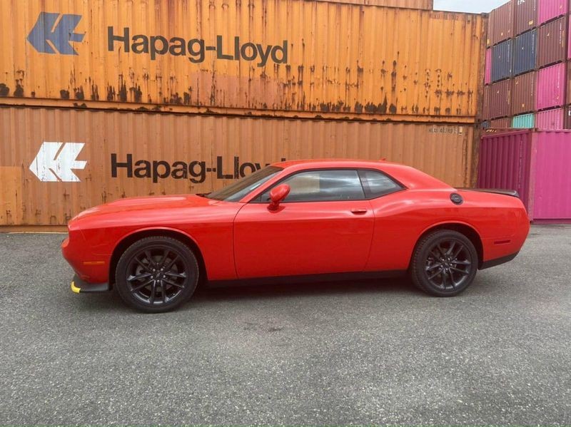 Xe thể thao cơ bắp Mỹ Dodge Challenger GT có mặt tại Việt Nam Xe thể thao cơ bắp Mỹ Dodge Challenger GT có mặt tại Việt Nam