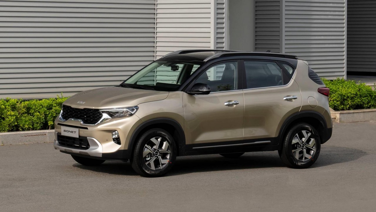 Kia Sonet sụt giảm 40% doanh số trong tháng VinFast VF5 Plus ra mắt