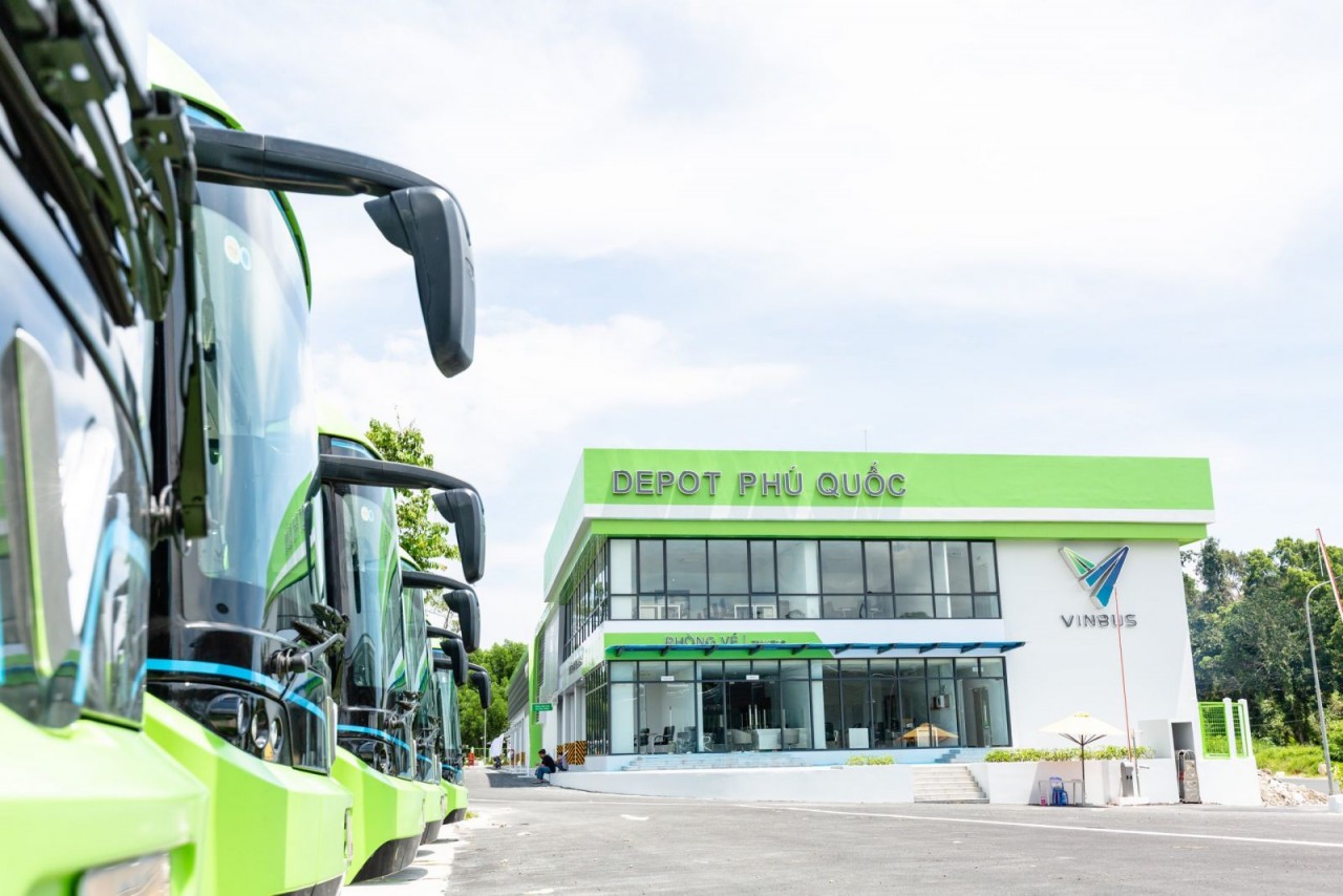 Vinbus chính thức đi vào hoạt động tại Phú Quốc Vinbus chính thức đi vào hoạt động tại Phú Quốc