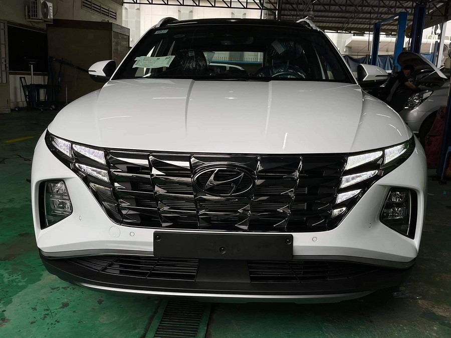 Hyundai Tucson hoàn toàn mới âm thầm xuất hiện tại Việt Nam Hyundai Tucson hoàn toàn mới âm thầm xuất hiện tại Việt Nam