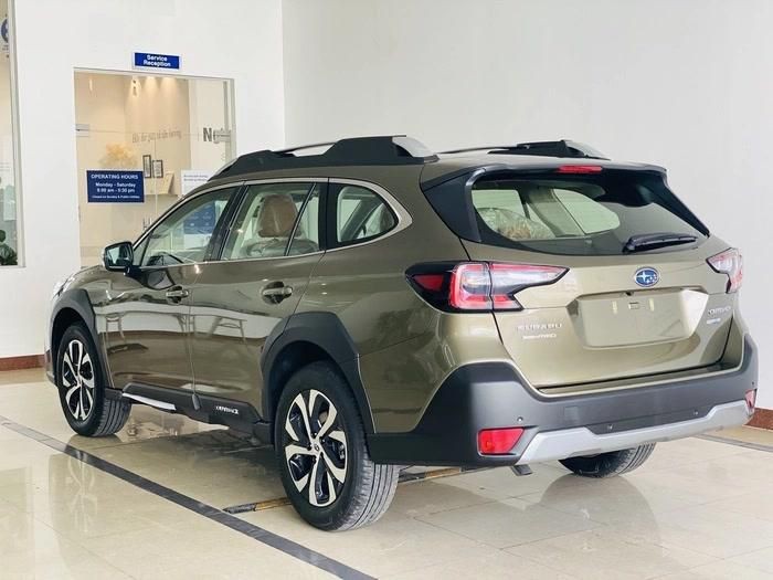 Subaru Outback 2021 có mặt tại Việt Nam