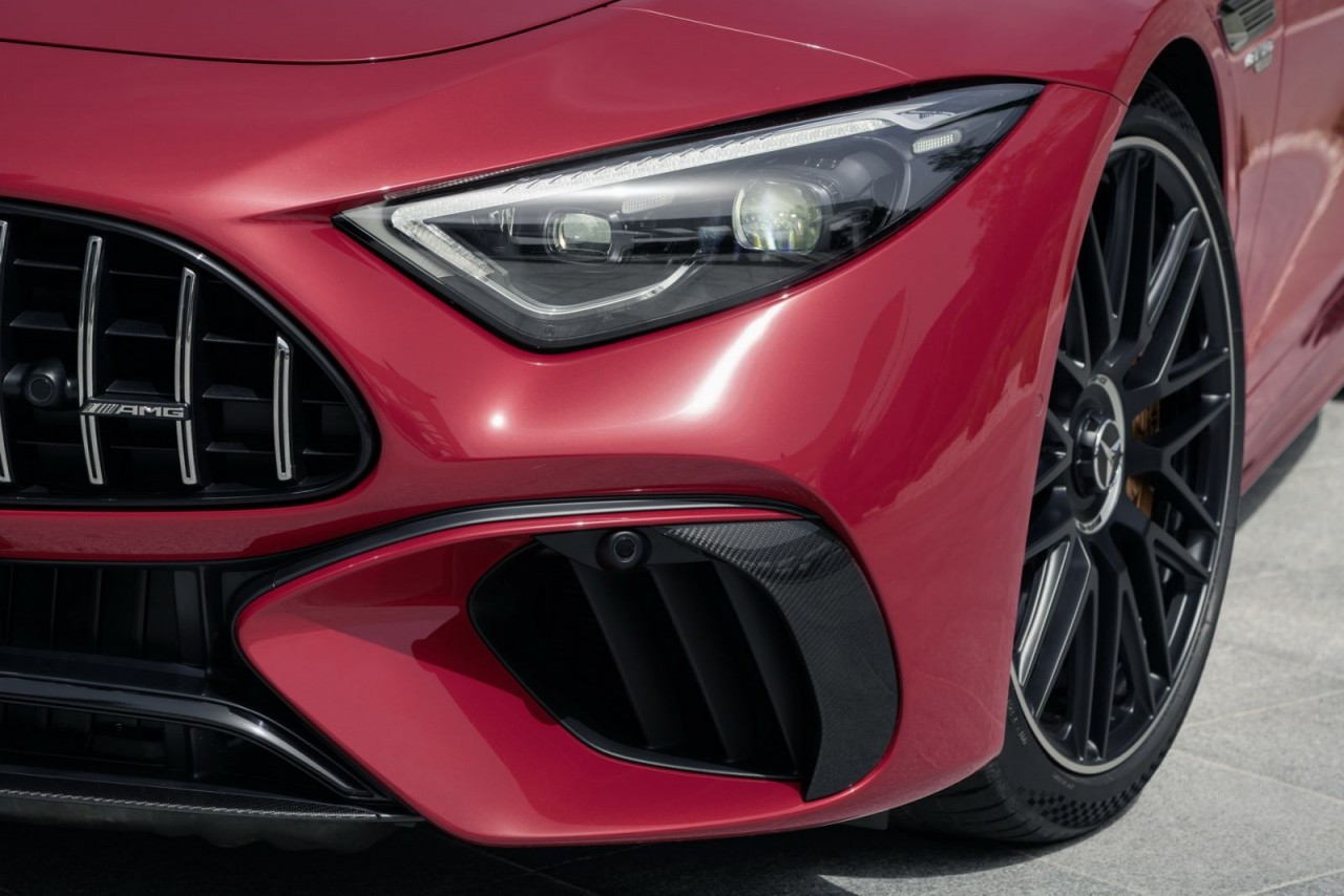Mercedes-AMG SL 2022 ra mắt, thiết kế thay đổi toàn diện