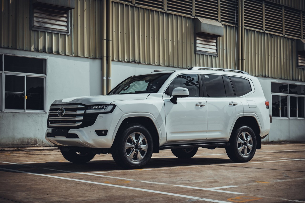 Toyota Land Cruiser 300 tăng giá bán thêm 96 triệu đồng Toyota Land Cruiser 300 tăng giá bán thêm 96 triệu đồng
