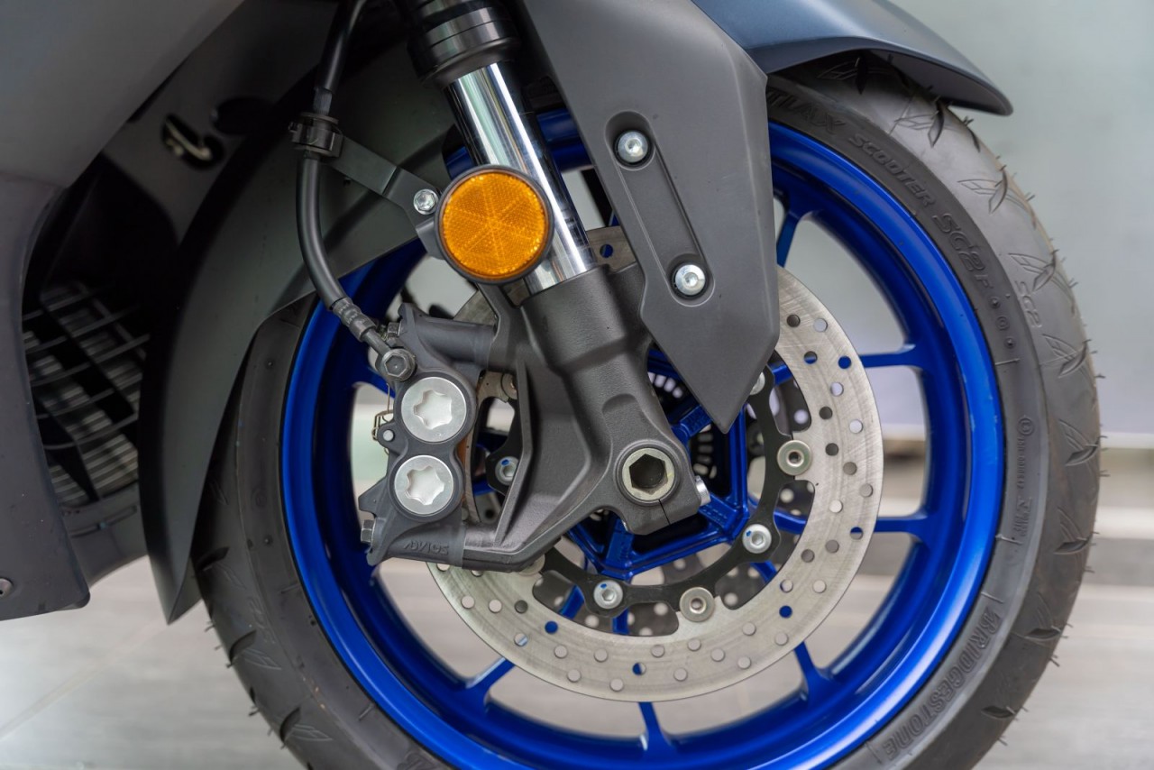Yamaha Motor giới thiệu bộ đôi XMAX 300 và TMAX 2022 giá từ Yamaha Motor giới thiệu bộ đôi XMAX 300 và TMAX 2022 giá từ