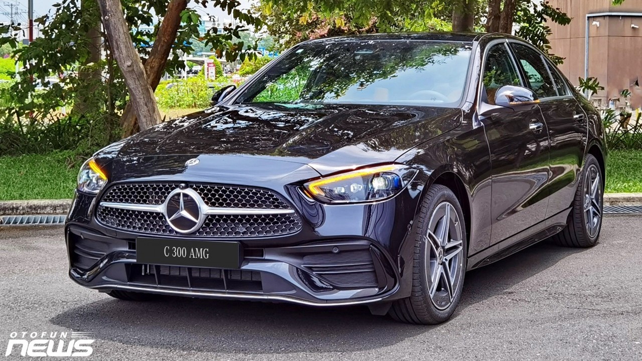 Mercedes-Benz C-Class tăng giá bán lên tới 125 triệu đồng tại Việt Nam
