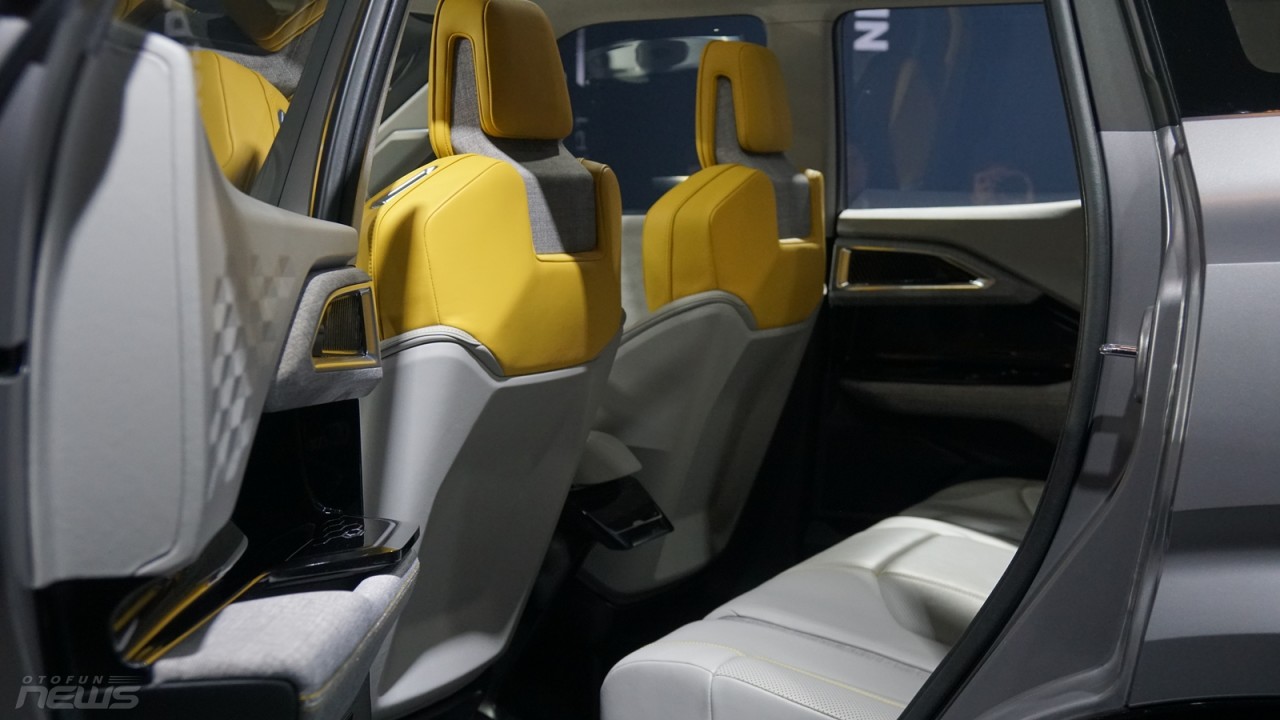Mitsubishi lần đầu ra mắt xe concept tại Việt Nam “Mitsubishi XFC Concept”