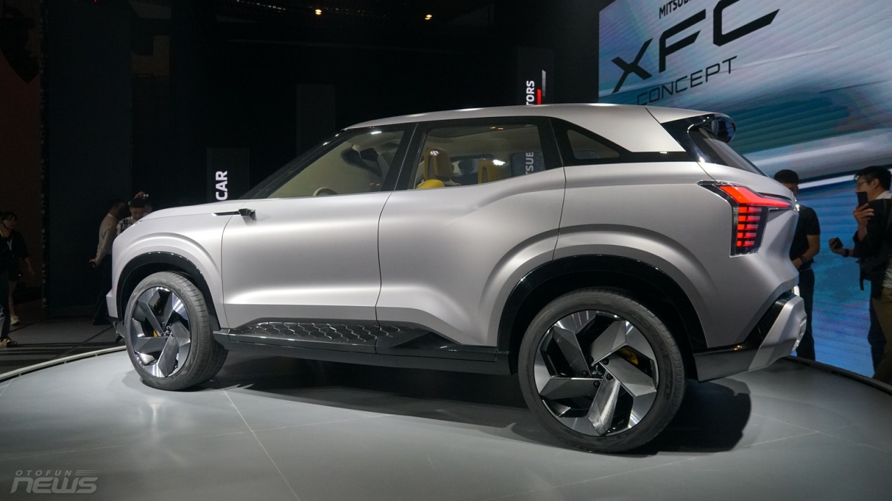 Mitsubishi lần đầu ra mắt xe concept tại Việt Nam “Mitsubishi XFC Concept”