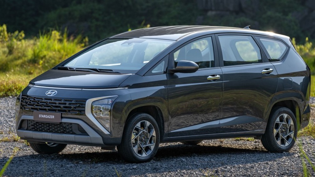 Giá lăn bánh Hyundai Stargazer vừa ra mắt