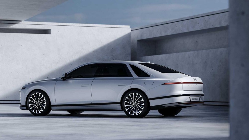 Hyundai cống bố hình ảnh sedan hạng sang Grandeur hoàn toàn mới Hyundai cống bố hình ảnh sedan hạng sang Grandeur hoàn toàn mới