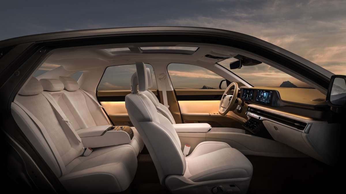Hyundai cống bố hình ảnh sedan hạng sang Grandeur hoàn toàn mới Hyundai cống bố hình ảnh sedan hạng sang Grandeur hoàn toàn mới