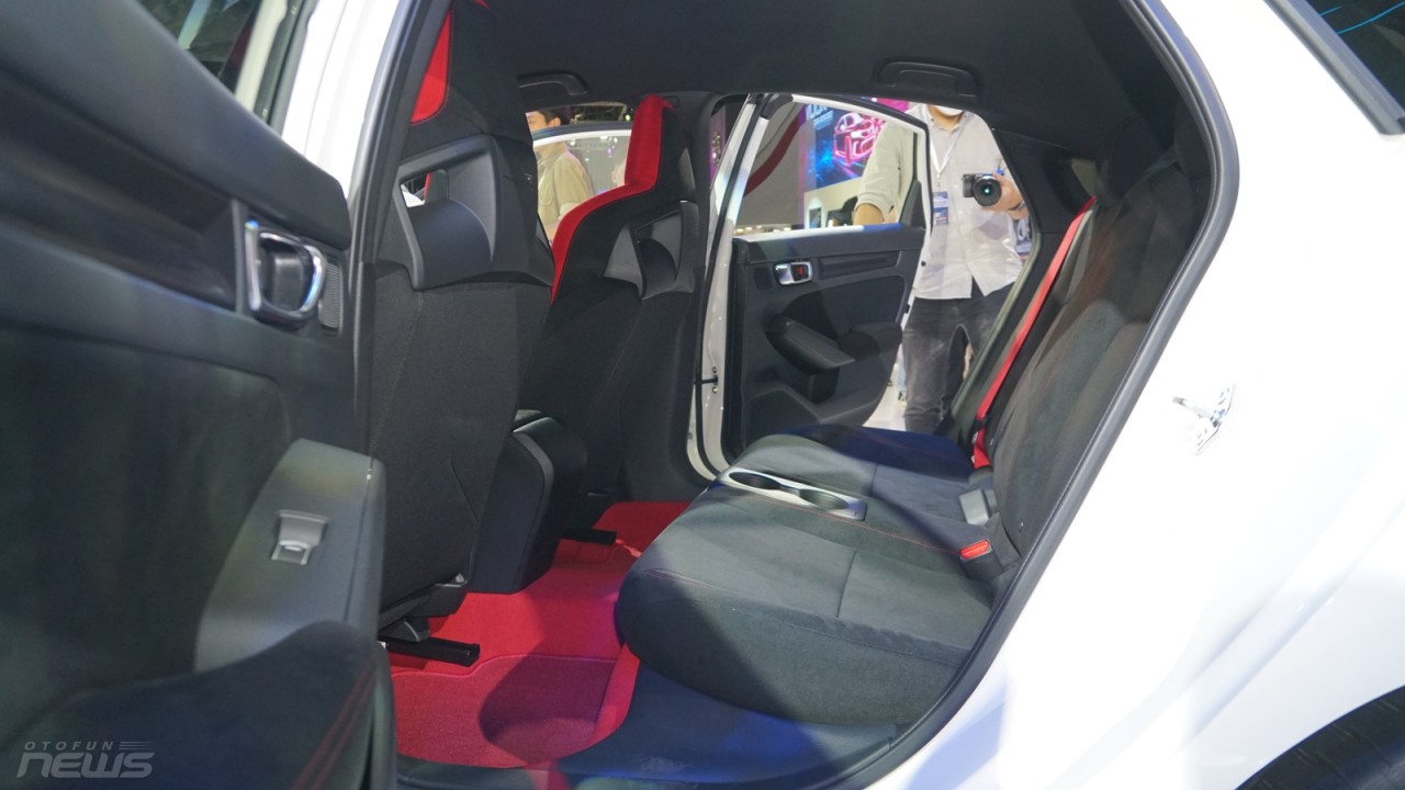 [VMS 2022] Cận cảnh 'Xe đua' Honda Civic Type R công suất 315 mã lực