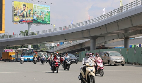 tp ho chi minh cau vuot giam un tac o cua ngo san bay tan son nhat go vap duoc thong xe