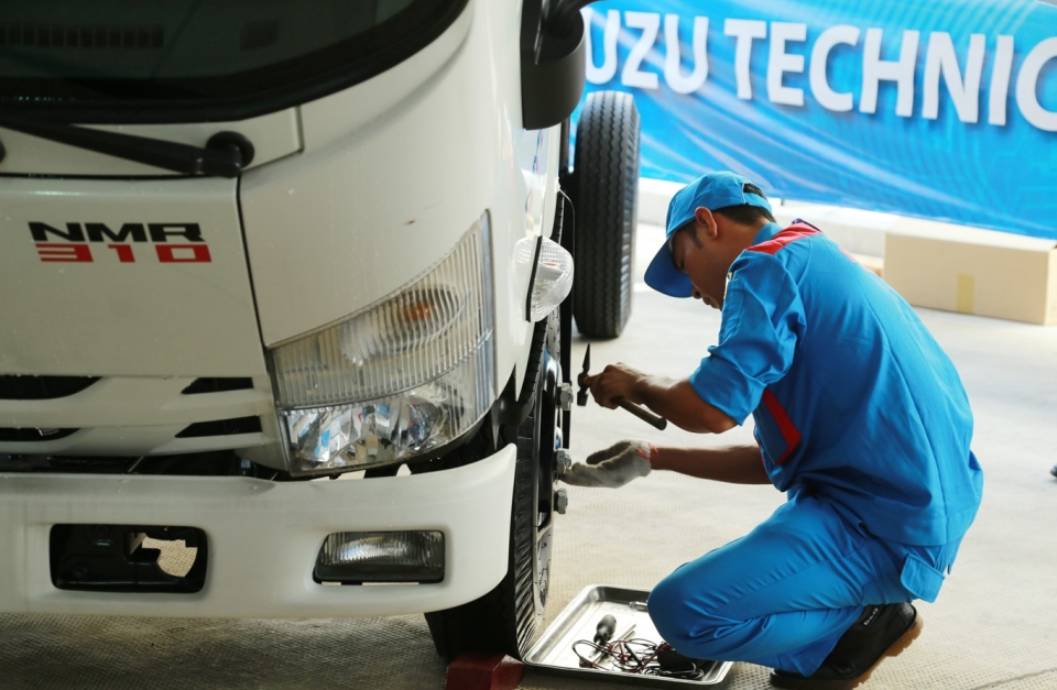 isuzu tung chuong trinh uu dai dich vu cuoi nam