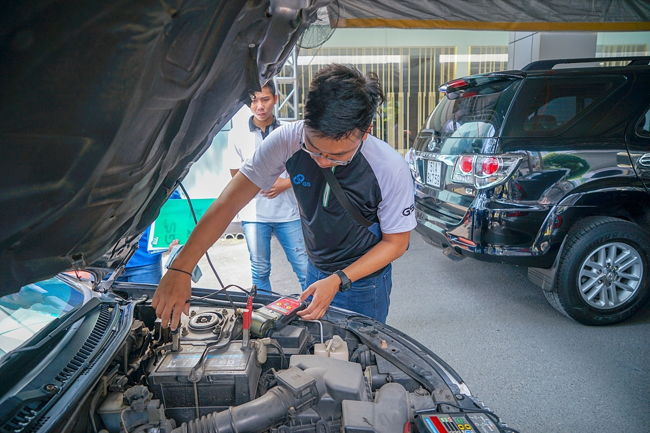 Car Care Uni Tour 2019: Hội thi chăm sóc xe cho sinh viên car care uni tour 2019 hoi thi cham soc xe cho sinh vien