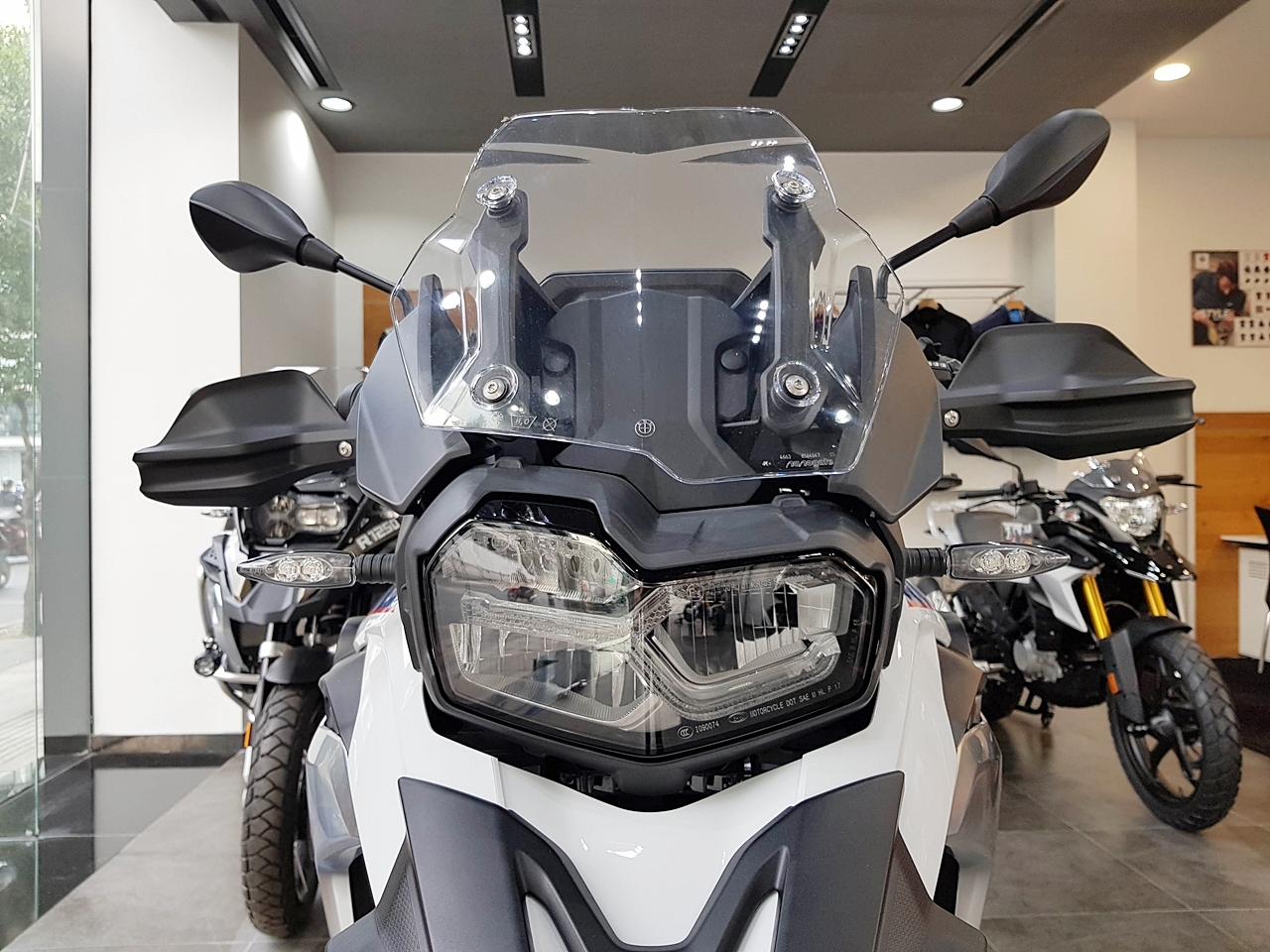 Cận cảnh 'xe phượt' BMW F850 GS can canh xe phuot bmw f850 gs