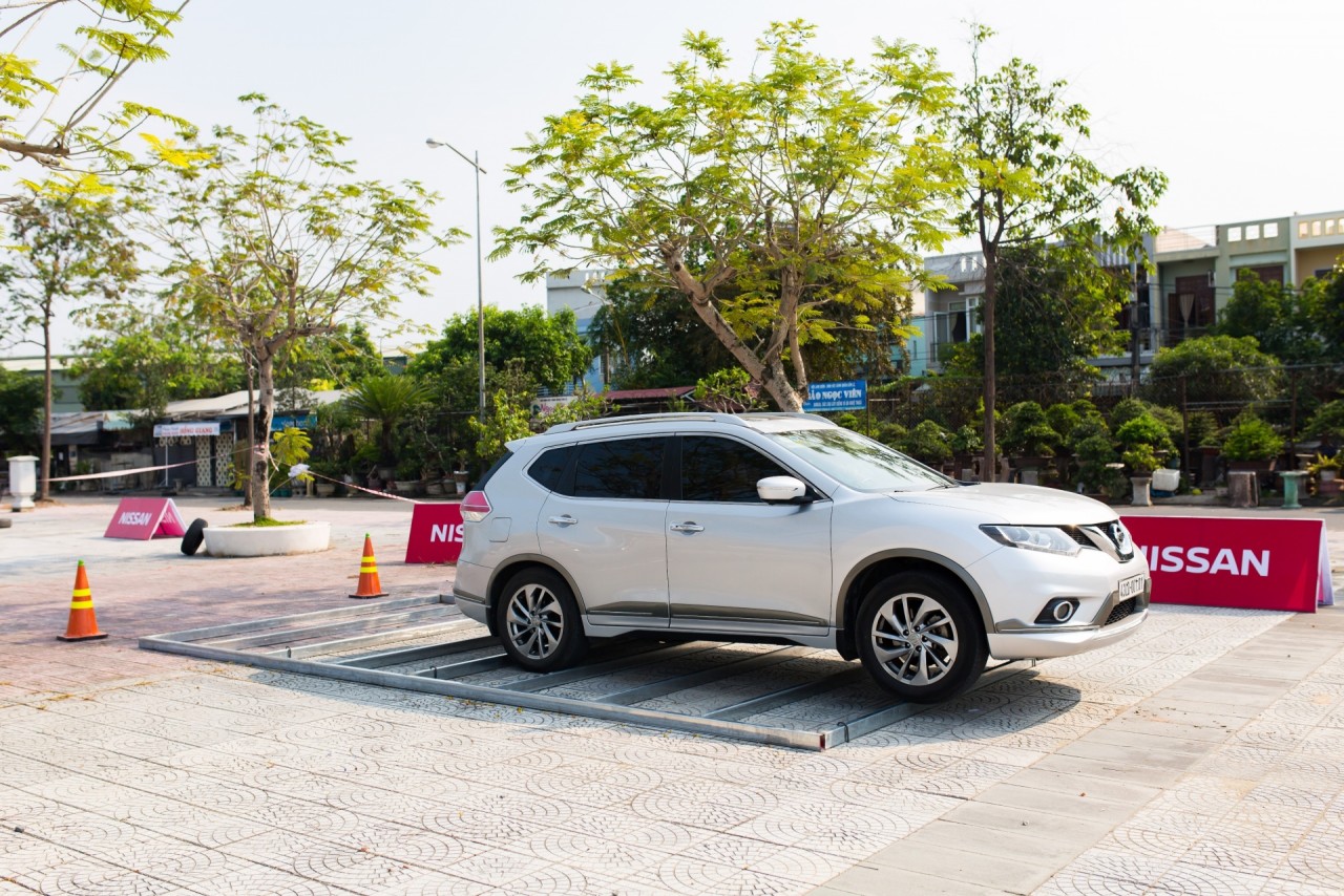 Trải nghiệm tính năng “Chuyển động thông minh” trên Nissan Terra, Nissan X-Trail tại Vĩnh Phúc trai nghiem tinh nang chuyen dong thong minh tren nissan terra nissan x trail tai vinh phuc
