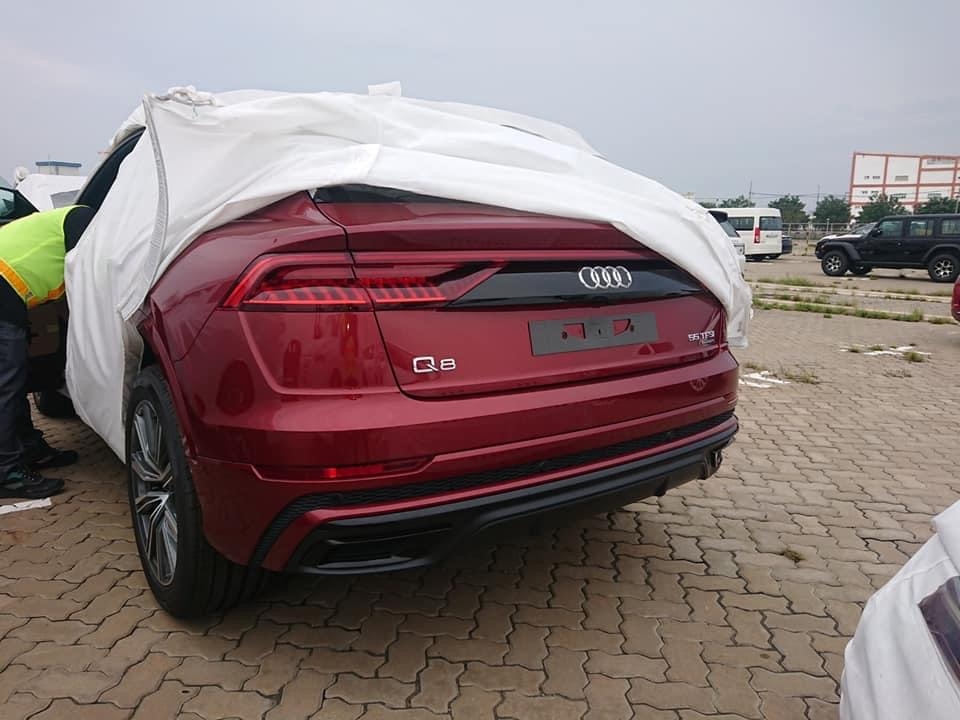 Lô xe Audi Q8 2020 cập cảng Việt Nam Lô xe Audi Q8 2020 cập cảng Việt Nam
