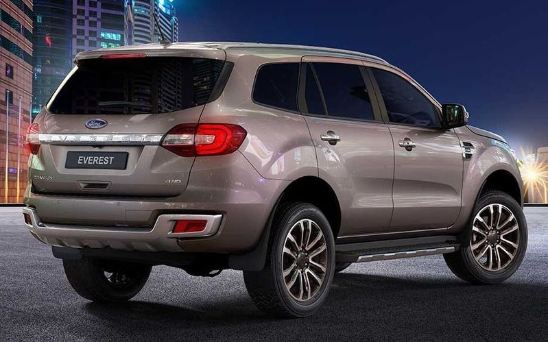 Ford Everest 2021 sẽ được bán tại Việt Nam vào cuối tháng 11 Ford Everest 2021 sẽ được bán tại Việt Nam vào cuối tháng 11
